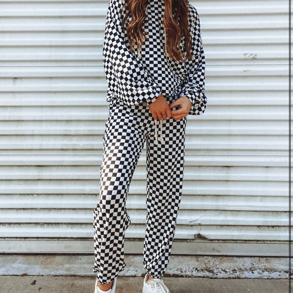 Two piece set brand new size medium